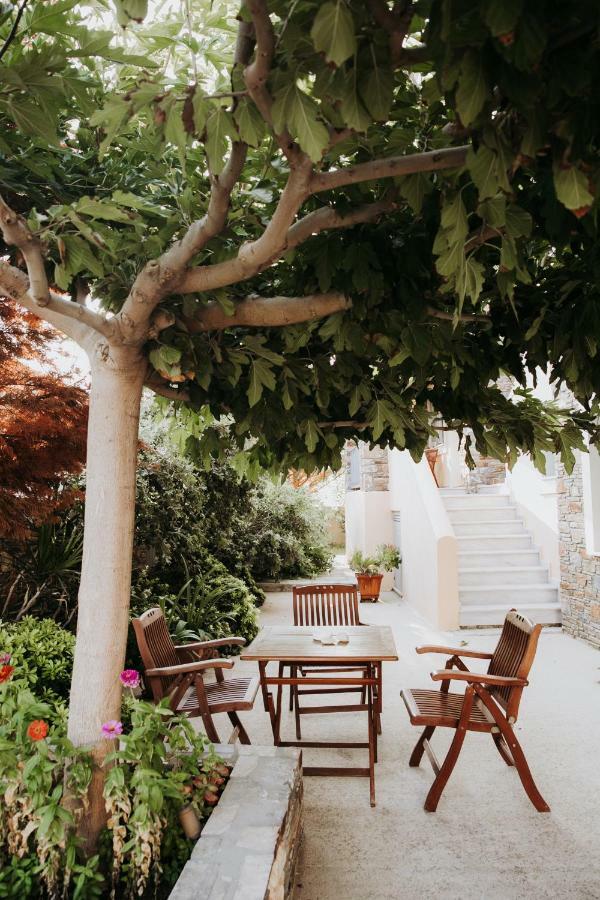 Augustis Suites Ormos  Exterior foto