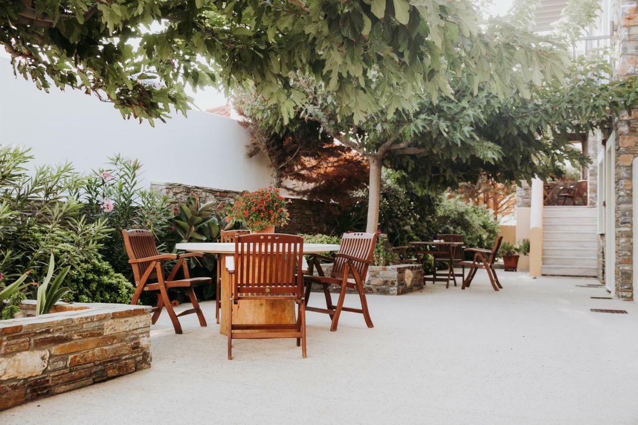 Augustis Suites Ormos  Exterior foto