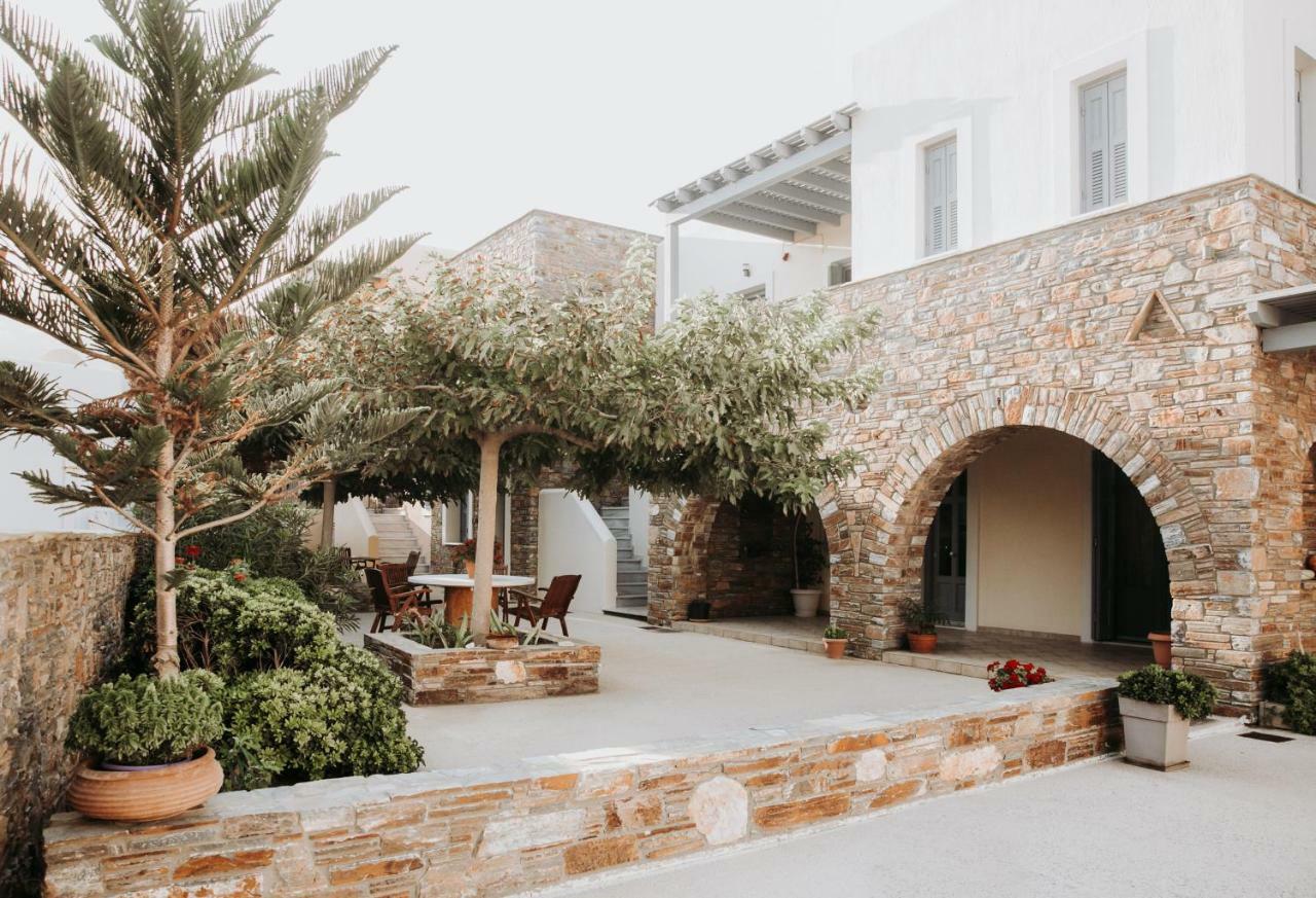 Augustis Suites Ormos  Exterior foto