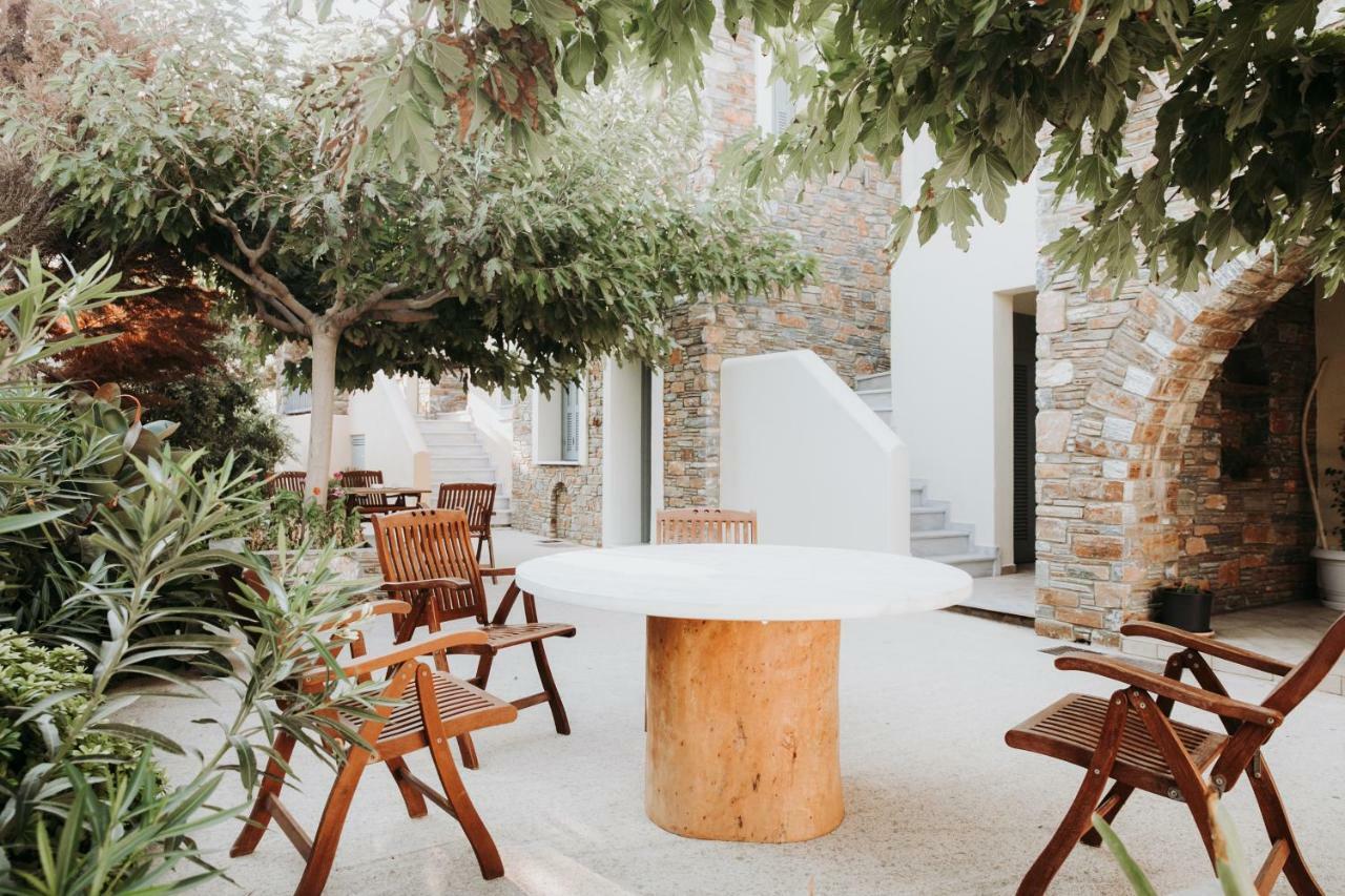 Augustis Suites Ormos  Exterior foto